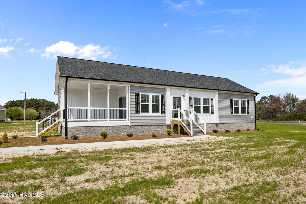 Photo of 2246 Blackhawk Drive, Farmville, NC 27828 (MLS # 100563667)