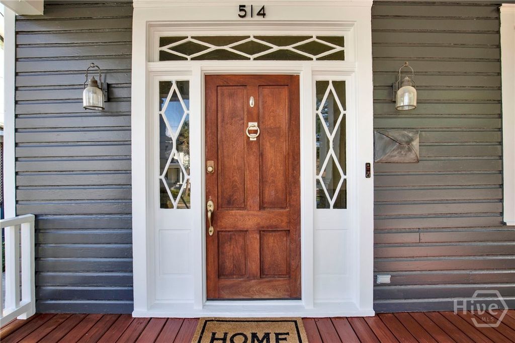 Photo of 514 Maupas Avenue, Savannah, GA 31401 (MLS # SA355087)