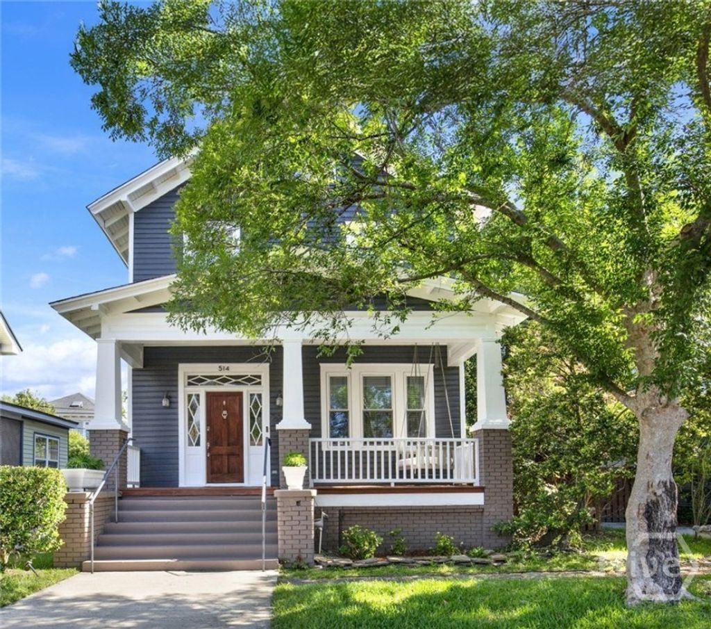 Photo of 514 Maupas Avenue, Savannah, GA 31401 (MLS # SA355087)