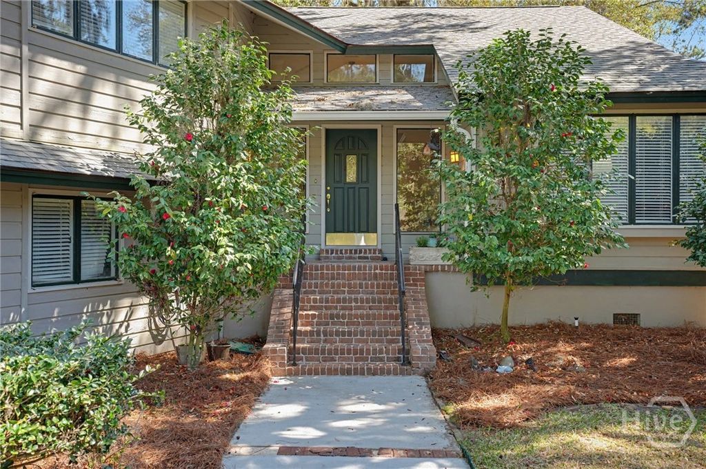 Photo of 302 Willeford Drive, Savannah, GA 31411 (MLS # SA352219)