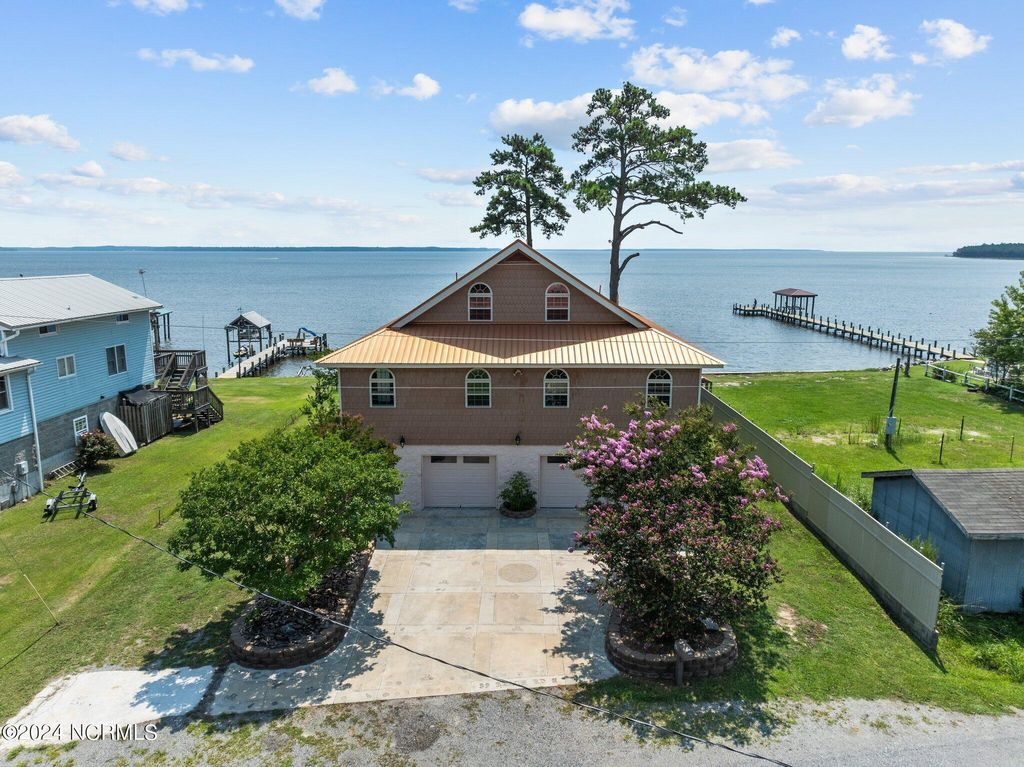 Photo of 39 Beach Road S, Belhaven, NC 27810 (MLS # 100457075)