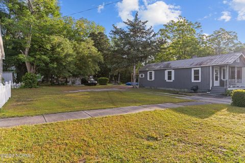 Tiny photo for 1003 Hall Street, Wilmington, NC 28401 (MLS # 100554429)