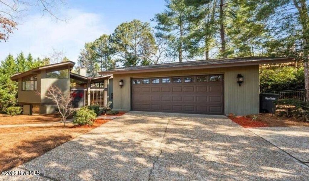 Photo of 1 Lake Vista Lane, Pinehurst, NC 28374 (MLS # 100560655)