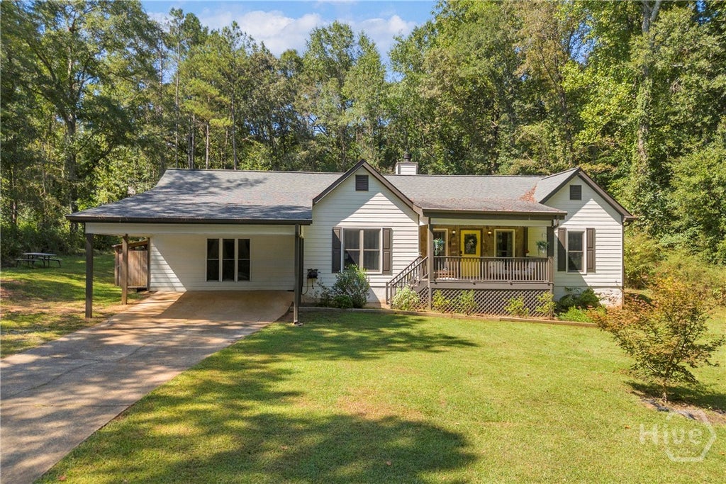 Photo of 456 Brown Bridge Road, Auburn, GA 30011 (MLS # CL364717)