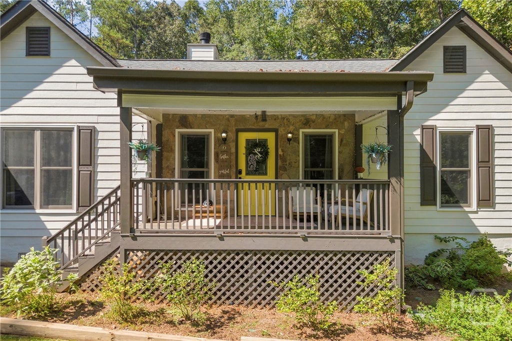 Photo of 456 Brown Bridge Road, Auburn, GA 30011 (MLS # CL364717)