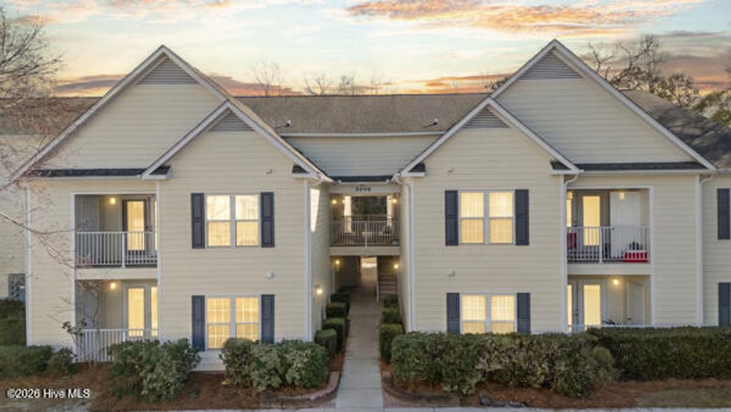 Photo of 5006 Hunters Trail #Unit 11, Wilmington, NC 28405 (MLS # 100549678)