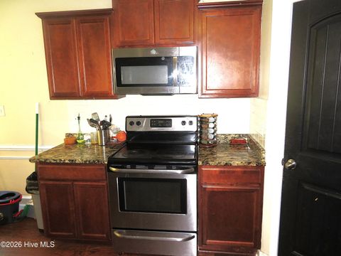 Tiny photo for 702 Ashley Meadow Lane, Jacksonville, NC 28546 (MLS # 100573974)