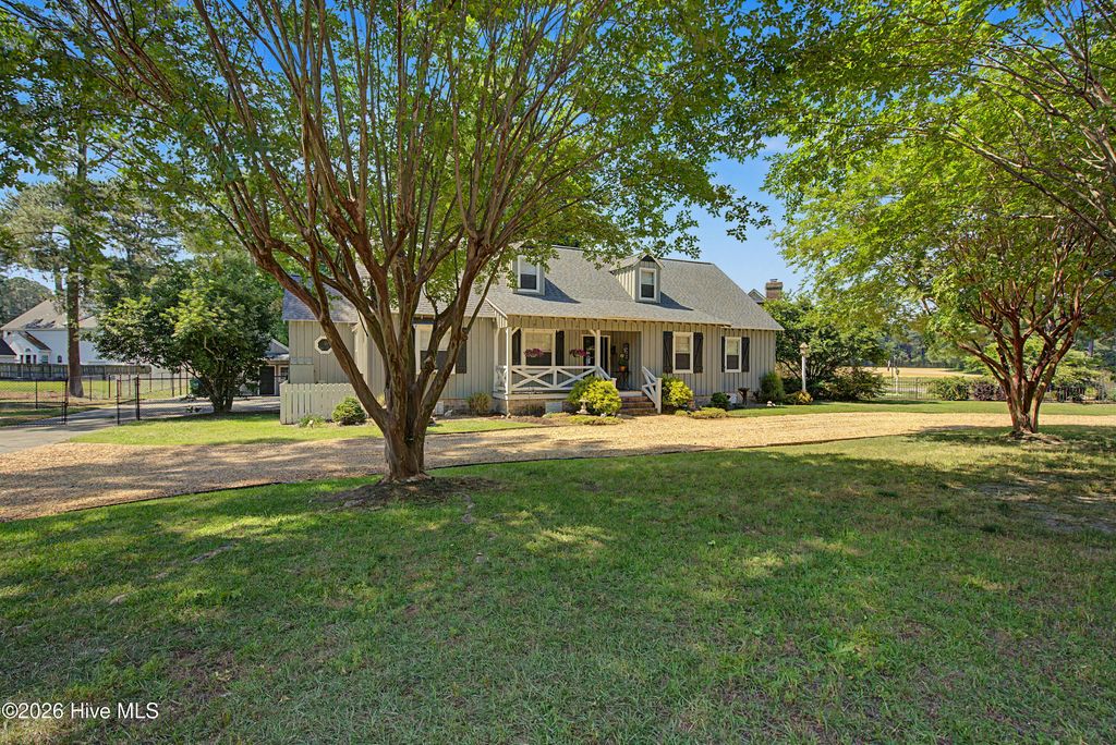 Photo of 902 Rollingwood Drive NW, Wilson, NC 27893 (MLS # 100576301)