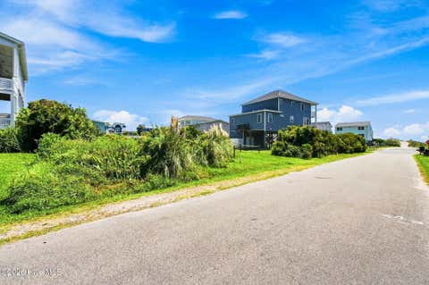 Tiny photo for 210 SE 76th Street, Oak Island, NC 28465 (MLS # 100598032)