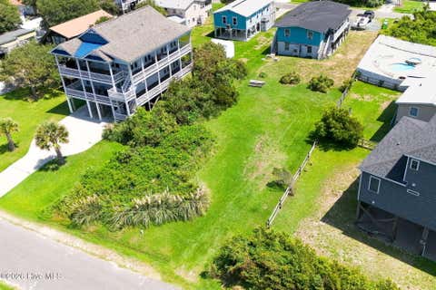 Tiny photo for 210 SE 76th Street, Oak Island, NC 28465 (MLS # 100598032)