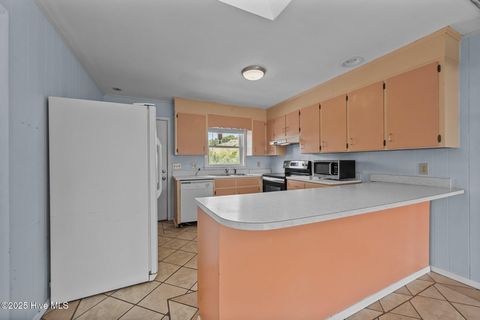 Tiny photo for 1027 S Shore Drive, Surf City, NC 28445 (MLS # 100555886)