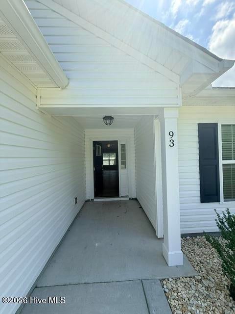 93 Robertson Lane