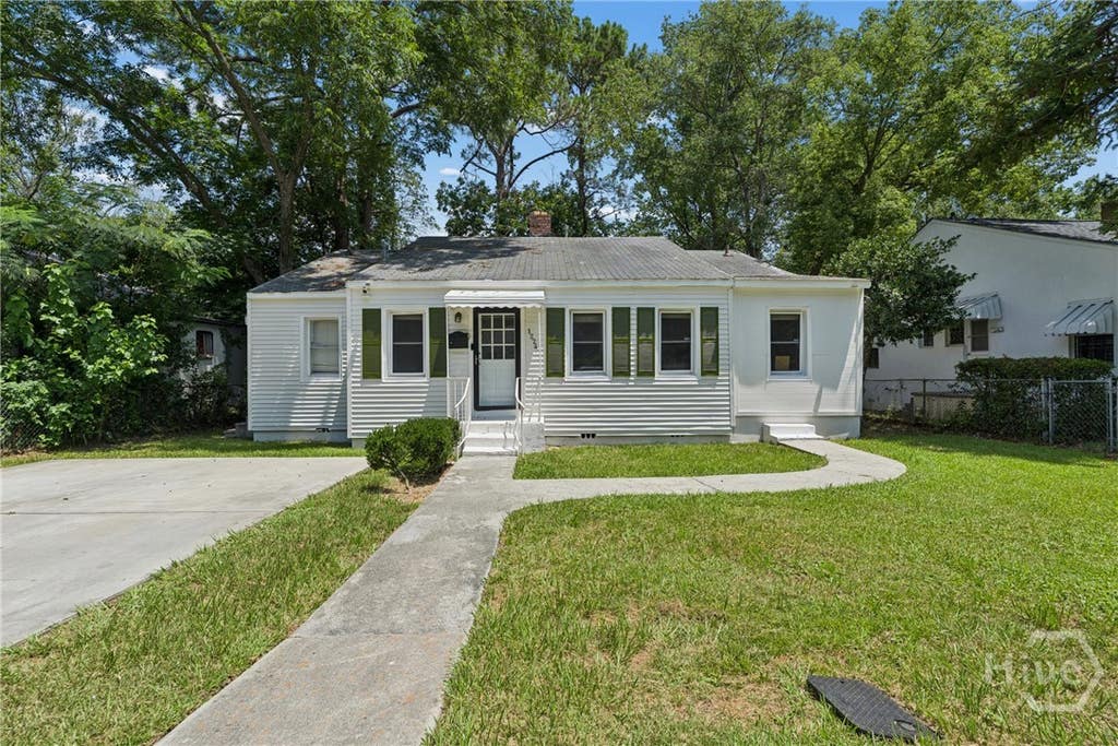 Photo of 1224 E 53rd Street, Savannah, GA 31404 (MLS # SA361509)