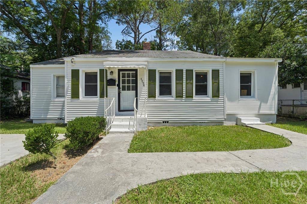 Photo of 1224 E 53rd Street, Savannah, GA 31404 (MLS # SA361509)