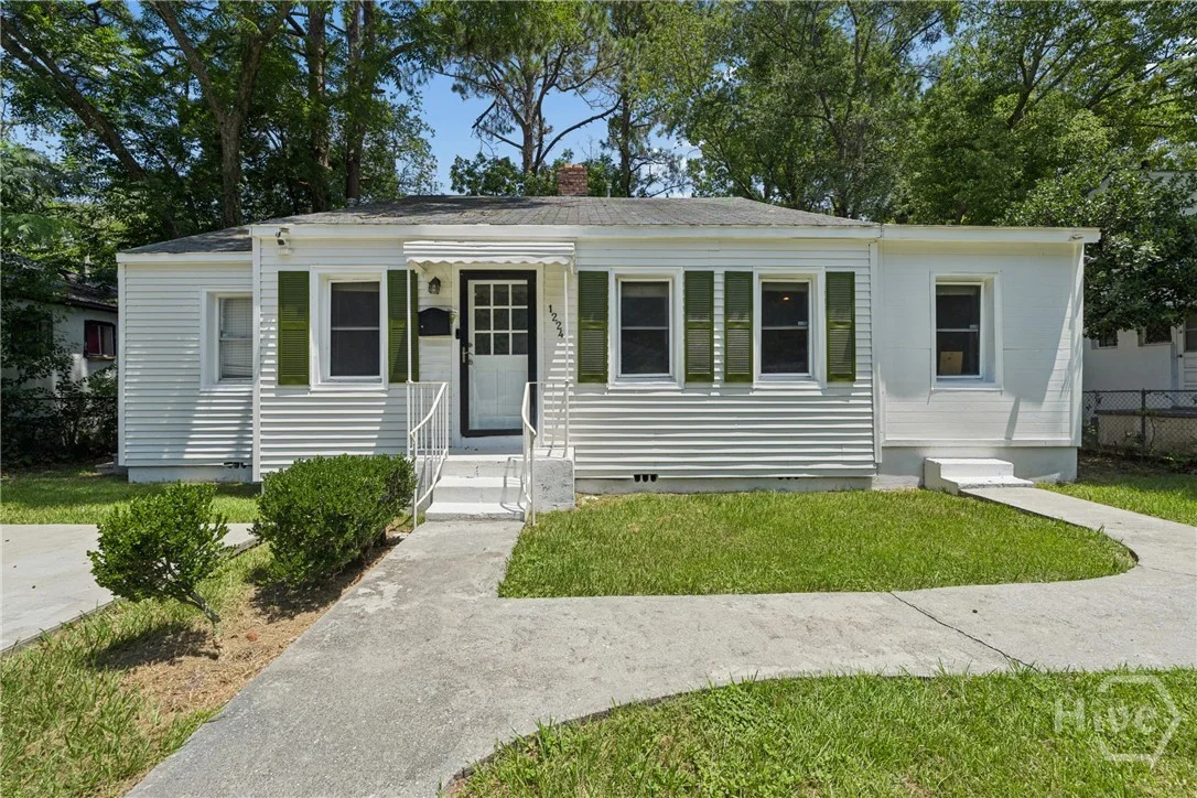 1224 E 53rd Street