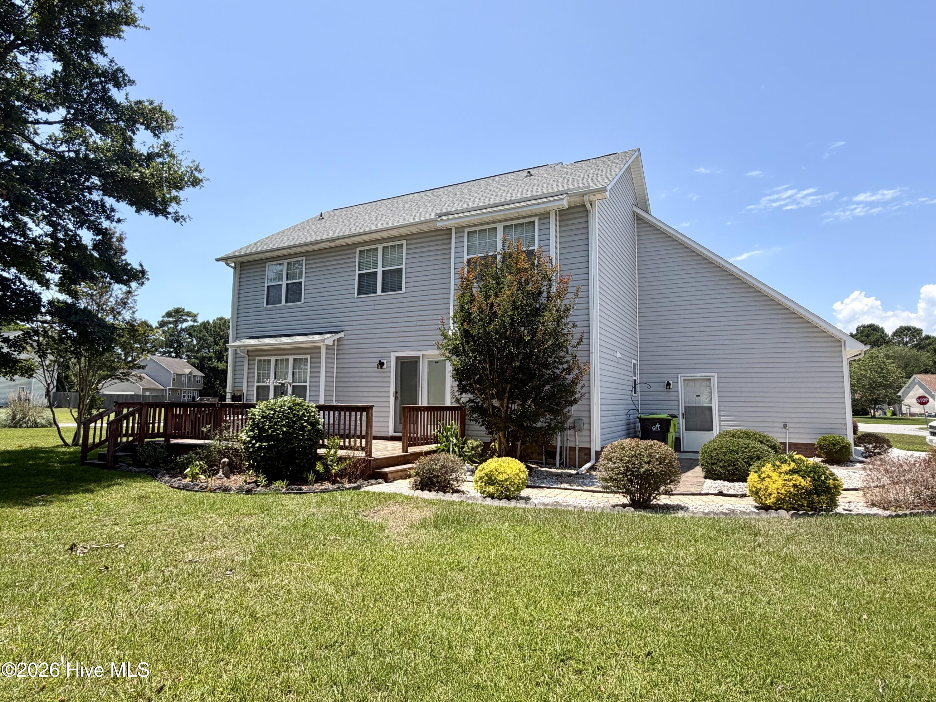 503 Island Place