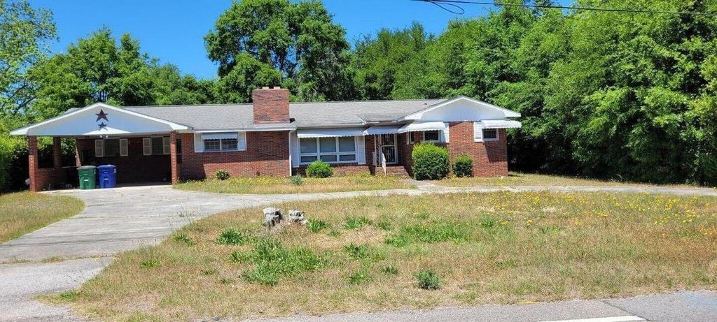 Photo of 624 E Camellia St N St, Aiken, SC 29801 (MLS # 554855)