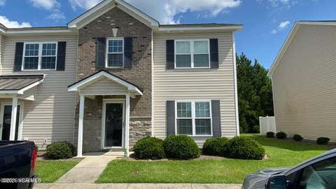 Townhouse For Rent - 116 Chandler Drive #G<br/> Pitt County, Greenville, NC 27834