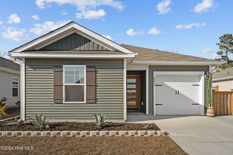 Photo of 2026 Course Lane, Surf City, NC 28445 (MLS # 100557518)