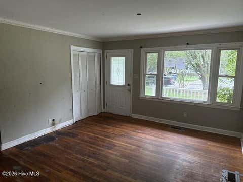 Tiny photo for 105 Red Oak Street, Jacksonville, NC 28540 (MLS # 100591386)