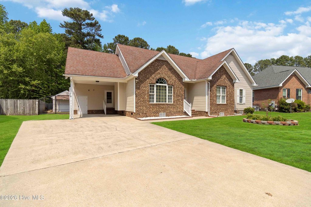 Photo of 3612 Columbia Avenue NW, Wilson, NC 27896 (MLS # 100571536)