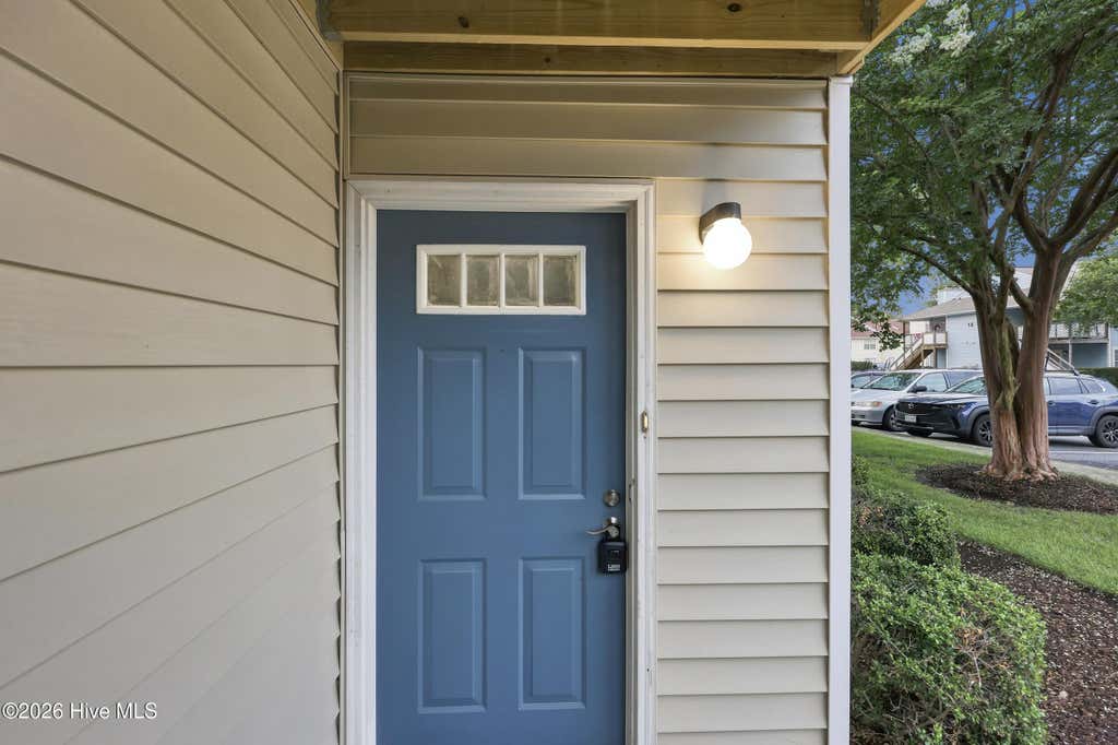 Photo of 313 Thalia Station Court, Virginia Beach, VA 23456 (MLS # 100591359)