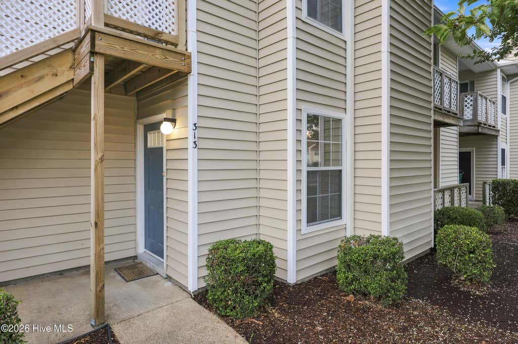 Photo of 313 Thalia Station Court, Virginia Beach, VA 23456 (MLS # 100591359)