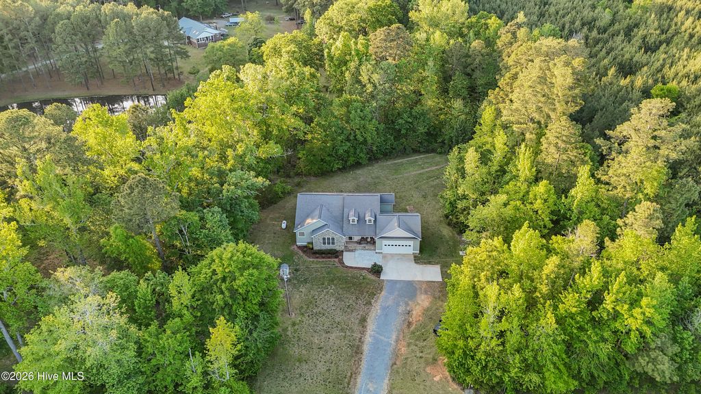Photo of 280 Hemp Street Ext, Robbins, NC 27325 (MLS # 100569568)