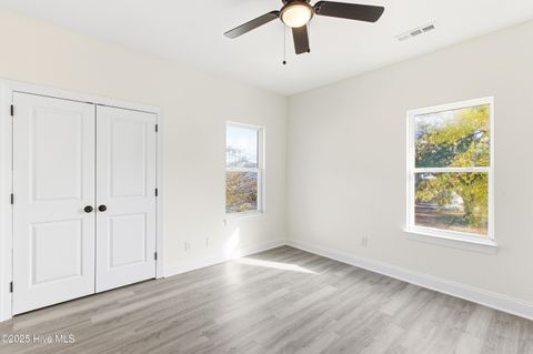 Tiny photo for 937 S 8th Street, Wilmington, NC 28401 (MLS # 100545446)