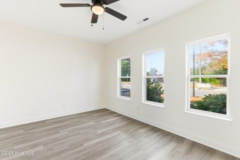 Tiny photo for 937 S 8th Street, Wilmington, NC 28401 (MLS # 100545446)