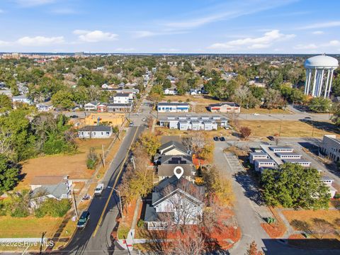 Tiny photo for 937 S 8th Street, Wilmington, NC 28401 (MLS # 100545446)