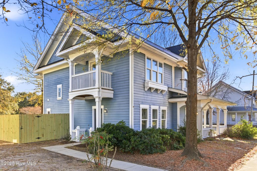 Photo of 937 S 8th Street, Wilmington, NC 28401 (MLS # 100545446)