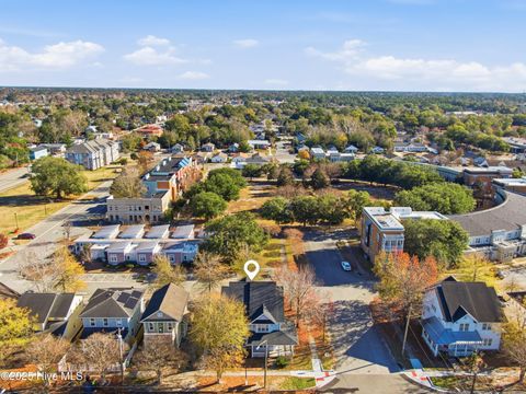 Tiny photo for 937 S 8th Street, Wilmington, NC 28401 (MLS # 100545446)