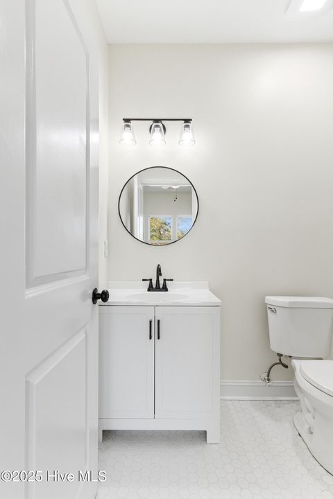 Tiny photo for 937 S 8th Street, Wilmington, NC 28401 (MLS # 100545446)