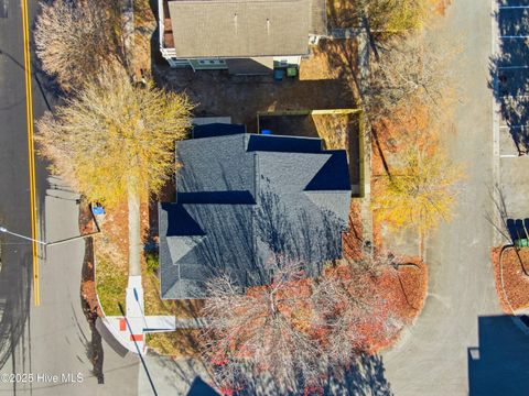 Tiny photo for 937 S 8th Street, Wilmington, NC 28401 (MLS # 100545446)