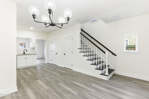 Tiny photo for 937 S 8th Street, Wilmington, NC 28401 (MLS # 100545446)