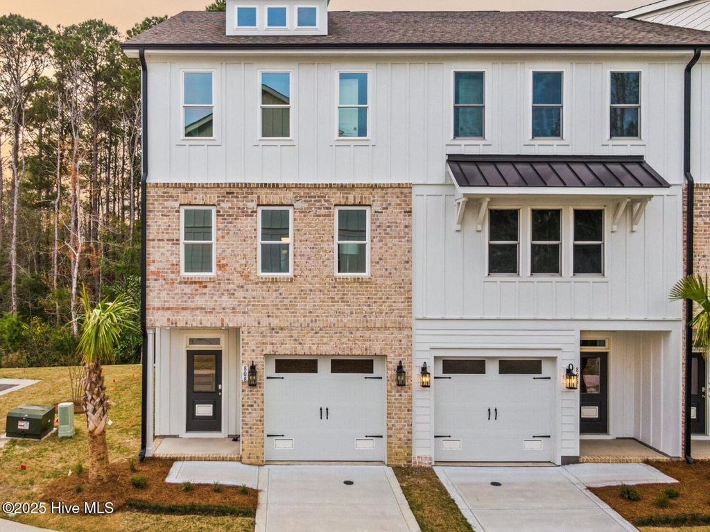 Photo of 804 Anchors Bend Way, Wilmington, NC 28411 (MLS # 100499028)