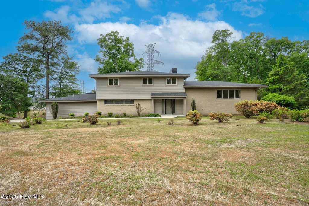 Photo of 816 Stone Drive, Rocky Mount, NC 27804 (MLS # 100571631)