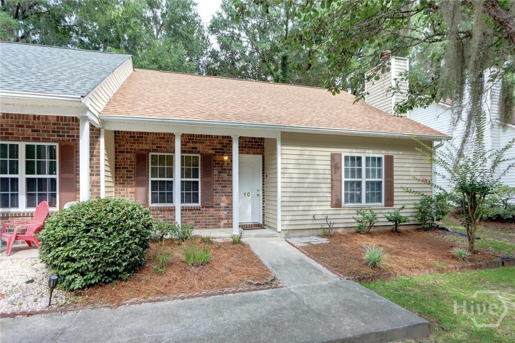 Photo of 10 Chaintree Drive, Savannah, GA 31419 (MLS # SA362055)