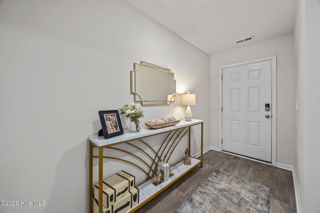 Photo of 4020 Madeline Farm Boulevard, New Bern, NC 28560 (MLS # 100569776)