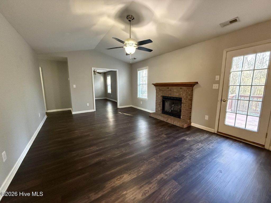 Photo of 106 Skipping Stone Lane, Jacksonville, NC 28546 (MLS # 100549738)