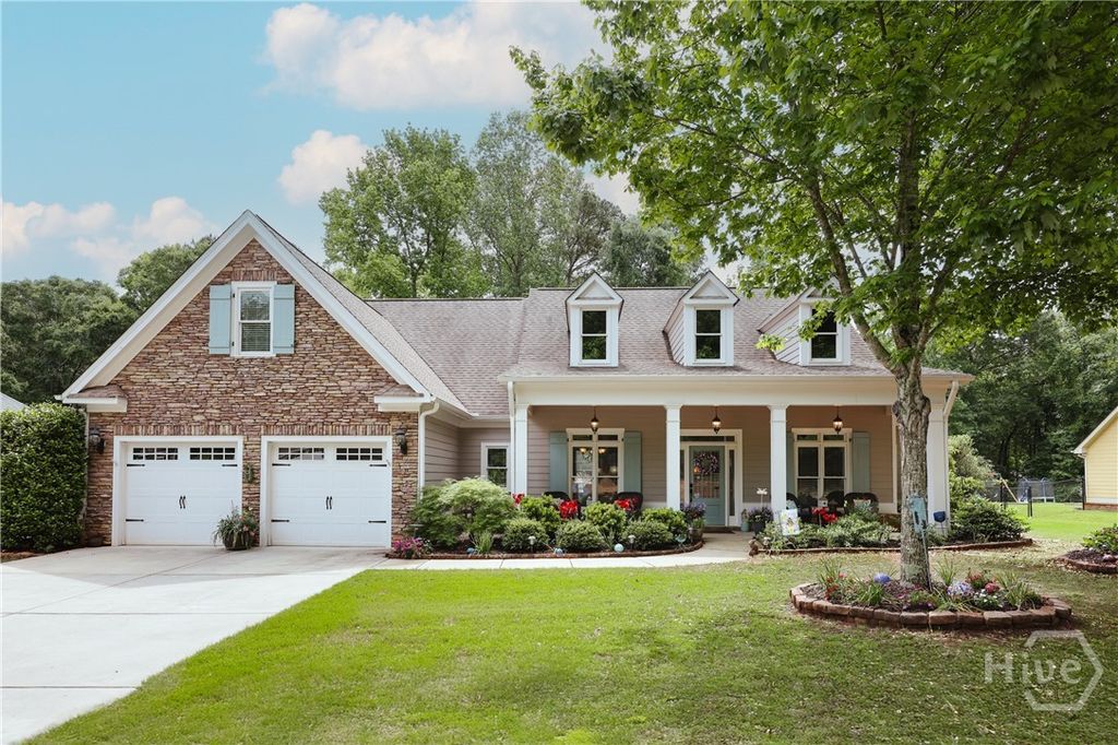 Photo of 228 Falling Shoals Drive, Athens, GA 30605 (MLS # CL355377)