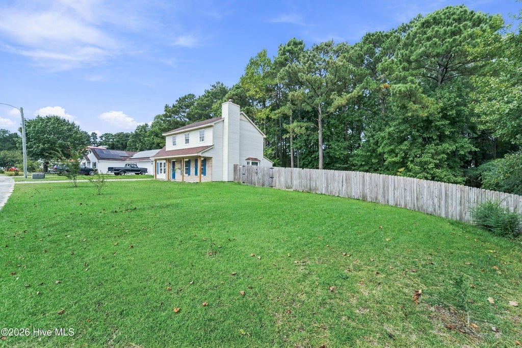Photo of 304 Pebble Lane, Jacksonville, NC 28546 (MLS # 100606663)