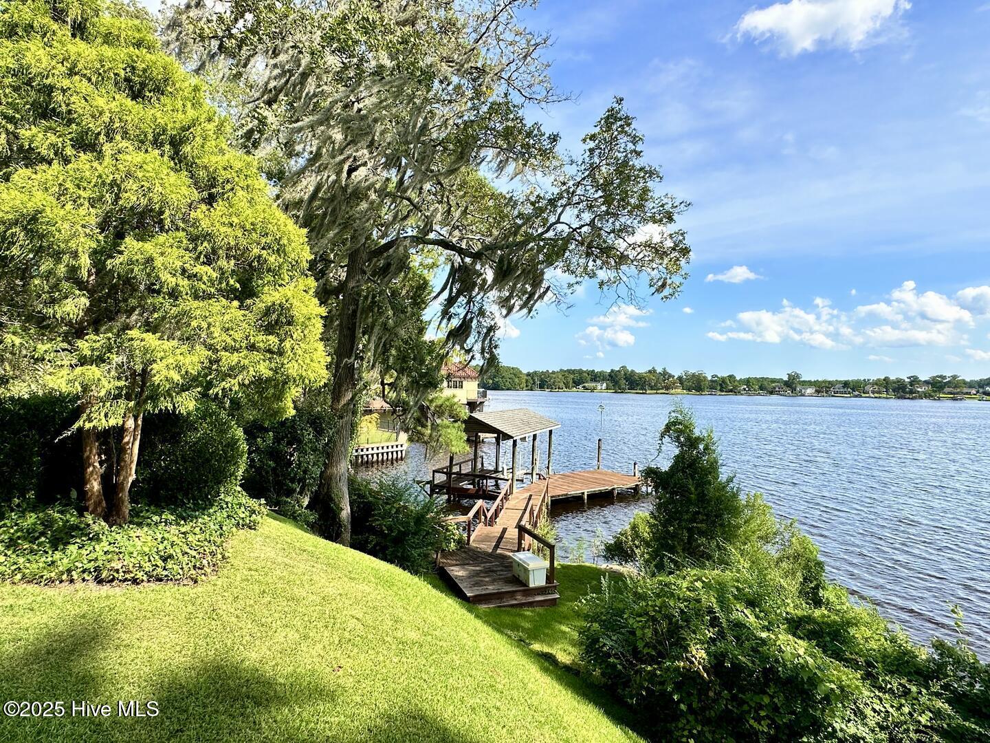 5003 Trent Woods Drive