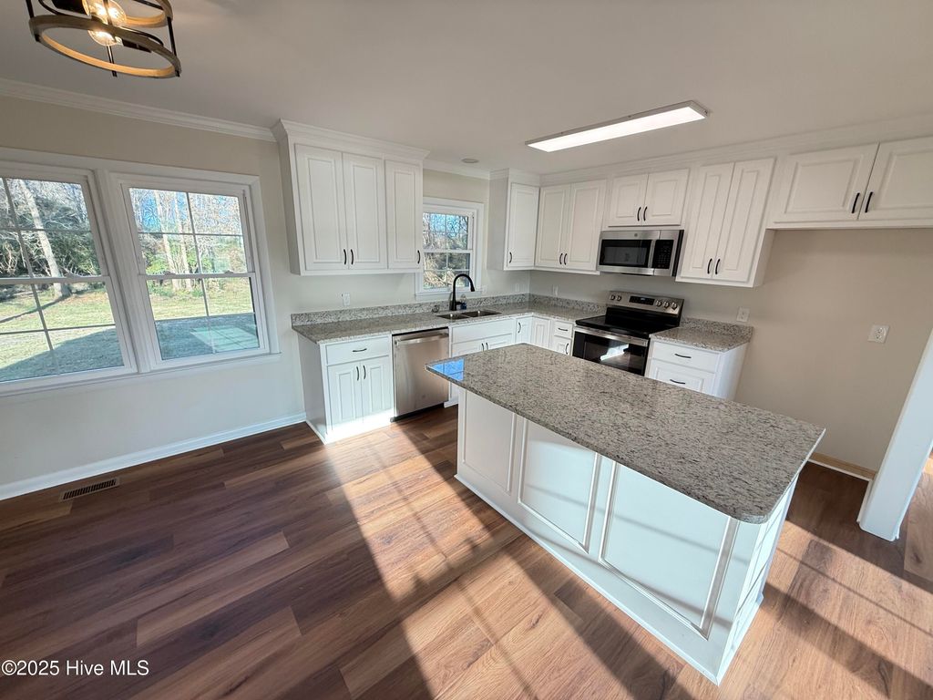 Photo of 109 Tarheel Drive, Mount Olive, NC 28365 (MLS # 100545255)