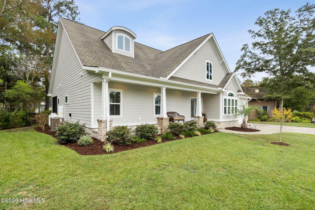 Photo of 1748 Oakbrook Drive SW, Ocean Isle Beach, NC 28469 (MLS # 100608878)