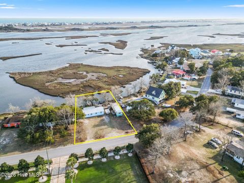 Tiny photo for 484 Little Kinston Road, Surf City, NC 28445 (MLS # 100560101)