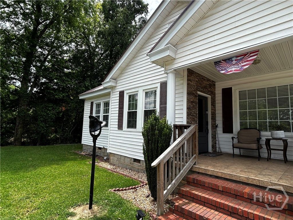 Photo of 259 N. Oliver Street ST, Elberton, GA 30635 (MLS # CL355895)