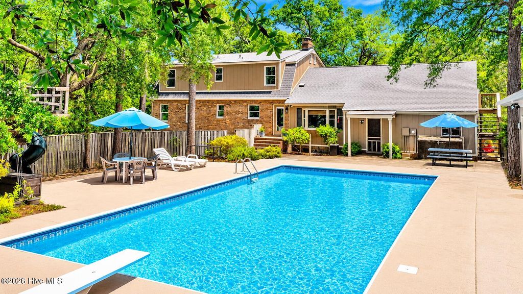 Photo of 713 E Dale Avenue, Southport, NC 28461 (MLS # 100574924)