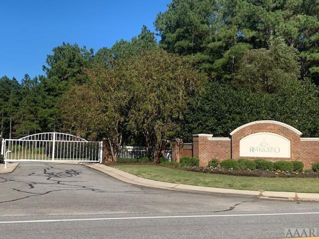 Photo of 242 Plumtree Circle, Edenton, NC 27932 (MLS # 100548982)